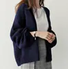 2026 Outono e Inverno Coreano Novo Estilo Chique Preguiçoso Solto Curto Suéter Jaqueta Feminina Cardigã Tricotado Estudante Top