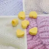 Contas de acrílico cor de doce com furo horizontal de coração de pêssego contas soltas diy corrente para celular chaveiro joia para pendurar no carro acessórios com contas