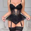 Lencería sexy de estilo europeo y americano, con diseños transparentes y seductores, un escote en V pronunciado, encaje y un portaligas, creando un look seductor e íntimo