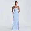 Ropa de mujer transfronteriza de Amazon 2026 nuevo elegante color liso con tirantes escotados fruncido a la cintura teñido anudado vestido con abertura