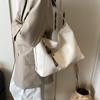 Bolso Retro de Alta Gama de Gran Capacidad para Mujer, Nuevo Bolso Tote de Moda para Desplazamiento que Combina con Todo, Bolso de Hombro Cruzado, Bolso de Axila, a la Moda