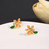 Brincos de Agulha de Prata Pequenos Frescos Mori com Gotejamento de Óleo Flor de Laranja Verão Alto Padrão Mori Brincos de Diamante Exquisitos para Mulheres
