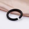 Moda en joyería europea y americana anillo simple de una perla negro mate para enviar a novias para enviar a la novia fabricantes al por mayor