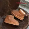 Zapatos Qqo para Niños 2025 Invierno Nuevas Botas Grandes de Algodón para Niños Simples y Versátiles Engrosadas Cálidas Botas de Nieve para Niños y Niñas
