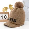 Gorro de Punto Estilo Coreano Otoño Invierno Etiqueta en Inglés Gorro de Lana Versátil para Mujer Circunferencia de Cabeza Grande Protección para los Oídos Gorro para Clima Frío Gorro de Tejer Hace que la Cara Parezca Más Pequeña
