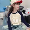 Linda Camiseta de Felpa Cálida Estilo Coreano para Niñas Otoño Invierno Moda Dulce Elegante Bloque de Color Manga Larga Cuello Redondo Tendencia