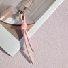 Llavero tejido de cuero miu con diseño creativo, colgante con cuerda para teléfono móvil, cadena para teléfono móvil, adorable colgante