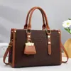 Bolso Tote Gran Capacidad Bolso de Hombro para Viajes Cotidianos Textura Bolso de Mujer Bolso para las Cuatro Estaciones Mujer Estilo Nuevo 2025