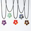 Colgante de Abalorio de Cristal Natural Transfronterizo Colgante Flor de Estrella de Cinco Puntas Enrollado a Mano Joyería de Collar de Cristal Blanco Venta al por Mayor