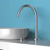 Grifo de Lavabo de Cobre Completo Tipo Split Frío y Caliente Color Gris Pistola para Lavabo de Encimera de Baño con Doble Agujero