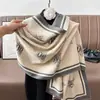 Design de Abelhinha Xale Cachecol Outer de Imitação de Caxemira Outono e Inverno Feminino Retrô Elegante Lenço Elegante