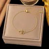 [Collar + Pulsera] Estilo Francés Ins de Lujo Accesible Cadena para Clavícula de Corazón Estilo Dulce Collar de Acero de Titanio con Borla de Corazón de Melocotón para Mujer