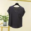 Camiseta Feminina de Manga Curta com Decote V em Modal para o Verão, Nova, Cor Sólida, Solta, Emagrecedora, Fina, com Bolso, Camisa Básica Top