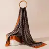 Cachecol Novo de Lã para Primavera e Outono, Cachecol Longo Versátil, Cachecol Fino Estampado Estilo Old Money, Cachecol de Pescoço para o Trabalho, Acessório Fashion