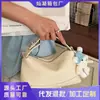 Bolso de mano de alta costura estilo coreano, bolso de hombro, nuevo modelo primavera 2026, bolso tipo almohada casual simple, bolso cruzado de nicho para mujer