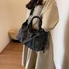 Bolsa de Hombro Grande de Comercio Exterior Estilo Retro Europeo y Americano para Mujer Modelo Principios de Otoño 2024 Bolso de Mano Versátil de Alta Gama Bolso Cruzado