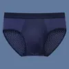 Calzoncillos de malla de seda helada de secado rápido para hombre, ropa interior transpirable de verano fresca con perforaciones