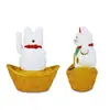 Pequeño Adorno para Coche de Gato de la Suerte Dorado con Lingote Solar, Gato de la Fortuna Personalizado para Interiores de Coche para Atraer Riqueza