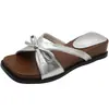 Pantuflas de verano para mujer al estilo francés para exteriores 2026 nuevas sandalias versátiles retro coreanas con lazo y suela gruesa