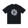 Las camisetas Trapstar están disponibles constantemente, una marca de moda hip-hop de la calle estadounidense, que ofrece camisetas unisex de manga corta holgadas para el verano.