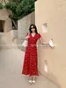 Preço Especial, Sem Devoluções ou TrocasVestido de Férias Francês Elegante Primavera/Verão Decote V Estampado Vestido Puro Desejo para Mulheres 88499