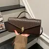 Bolsas de Mão para Comércio Exterior Transfronteiriço Verão 2026 Novas Bolsas Femininas Bolsas de Ombro Texturizadas Bolsas Transversais com Padrão Trançado Retrô Atacado