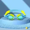 [Venta al por mayor del fabricante] Gafas de natación lindas a prueba de agua y antivaho para niños Gafas de aprendizaje para nadar Lente de una pieza para bebé con ajustables