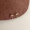 Clips para orejas de flores frescas y dulces sin perforación para mujeres, clips para orejas de bobina de mosquito modernos y versátiles, clips para orejas de perlas, de alta gama