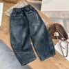 Calça Jeans Infantil Lavável Wide Leg Cintura Elástica Calça Longa Solta Estilo Coreano Bordado de Letras Perna Reta Perna Tesoura Calça Casual