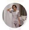 Traje Casual de Seda de Hielo Queen para Mujer, Nuevo Estilo de Verano, Conjunto de Dos Piezas de Pijama de Pierna Ancha de Manga Corta Suelto y Cómodo para el Hogar