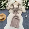Conjunto de Duas Peças Malhado Leve de Luxo, Slim Fit, para Mulheres, Roupa Estilo Elegante e Emagrecedora para o Verão 2026