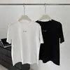 Camiseta de Manga Curta Super Macia com Estampa de Letras Pequenas em Flocagem de Modal Tencel Lenzing, Top Color Block com Gola Redonda para Mulheres