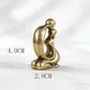 Estátua Vintage de Latão Casal se Beijando Decoração de Sala de Estar Moderna Nórdica Gabinete de TV Gabinete de Vinho Enfeites de Decoração para Casa