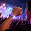 Pulsera LED Luminosa Nueva al por Mayor Accesorios de Ambiente de Apoyo para Conciertos Evento de Festival de Música Pulsera Fluorescente de Colores
