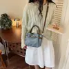 Bolso de Hombro Retro de Mezclilla 2026 para Mujer, Bolso Cruzado de Diseño de Nicho, Bolso Cubo de Mano de Patchwork de Cuero de Alta Gama