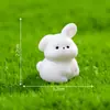 Conejo creativo que brilla en la oscuridad, decoración DIY de paisaje en miniatura, pequeñas manualidades de resina para escritorios e interiores de automóviles