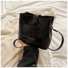 Bolsas Pequenas Casuais da Moda deste Ano para Mulheres, Bolsas Transversais Estilosas Novas da Moda de Verão 2026, Bolsas Tipo Saco da Moda