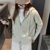 Este otoño e invierno, los suéteres de punto con capucha para mujer son un cárdigan casual, relajado y simple de manga larga con cremallera, perfecto para usar en capas.