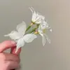 Atmosfera de Primavera e Verão Vento de Férias na Beira-Mar Super Fada Lírios Simulados Flor de Fusang Grampo de Cabelo Flor Lateral Grampo para Franja Cabelo Quebrado Grampo de Cabelo