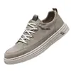 Zapatos de hombre verano 2026 nuevo modelo transpirables casuales ligeros de lona zapatillas suela gruesa deportivos versátiles trabajo zapatos de moda para hombre