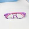 El nuevo marco de gafas ovaladas para estudiantes infantiles se puede equiparar con el número de almohadillas nasales suaves de silicona de tres puntos gafas ópticas Danyang