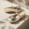 2026 Primavera/Outono Novos Sapatilhas Mary Jane de Solado Macio com Strass, Tira Única, Corte Baixo, Salto Escondido, Chinelos Modernos Versáteis