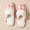 Pantuflas de Algodón a Cuadros de Felpa para Mujer, Ropa de Casa Otoño/Invierno, Suela Suave, Antideslizantes, Engrosadas, Se Pueden Usar al Aire Libre, Zapatos de Algodón Cálidos para Pareja, Invierno Hombre