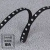 Joyería DIY Cordón de Cuero Remaches de Pedrería Tira de Terciopelo Coreano Negra con Pedrería Dorada y Plateada Cinta de Terciopelo Remachada Accesorios para Ropa