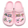 Pingentes Coloridos Personalizados para Sapatos com Frases em Inglês, Decorações e Acessórios para Sapatos de Borracha Macia em PVC