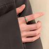 Anillo de amor de circón de color para mujer, viento INS combinado, nicho, sentido de alta gama, apertura ajustable, moda 2024 nuevo