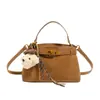 Bolso Cuadrado Pequeño de Mano Simple y de Gama Alta, Nuevo Estilo Otoño e Invierno 2025, Moda Casual Tendencia Nicho Bolso Cruzado para Hombro para Mujer