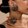 Conjunto de Anillo y Aretes de Tres Piezas con Estampado de Leopardo Floral Tridimensional, Moderno y Único, para Mujer