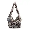 Bolsa de Peluche Nueva Otoño e Invierno 2025 Bolso de Mujer con Estampado de Leopardo Vintage Bolso de Hombro de Moda Bolso Cruzado de Gran Capacidad Bolso de Felpa