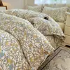 Conjunto de Quatro Peças de Linho Cru Espessado Retrô Outono e Inverno Classe A com Botões Lençóis de Algodão Puro Florais e Lençóis com Elástico Três Peças para Dormitório de Linho